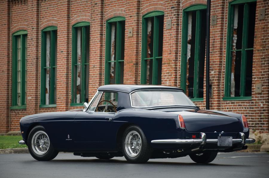  Ferrari 250 GT Cabriolet (Series II) 1962 года  (фото 3 из 11)